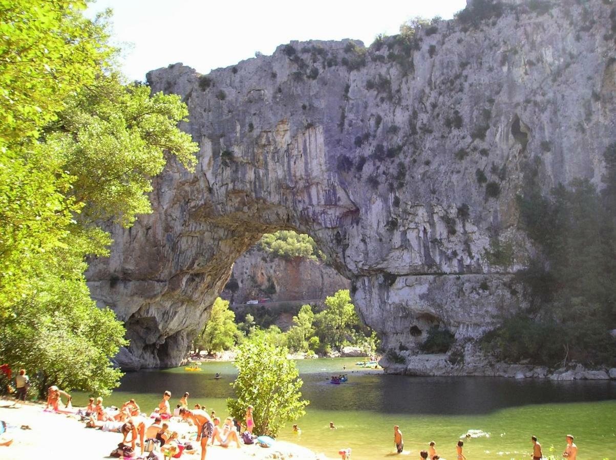 La Cigale - Pte Des Gorges - Piscine Privee Chauffee Vila Vallon-Pont-dʼArc Exterior foto